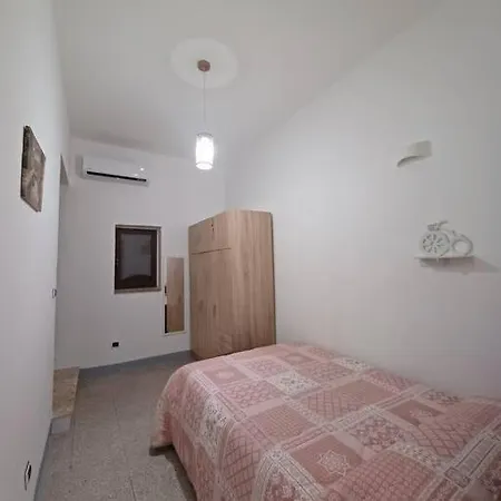 Feriehus Trullo Negli Ulivi *